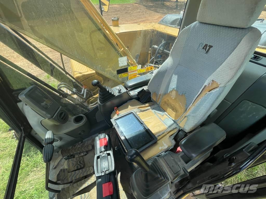 CAT 320 D L Raupenbagger