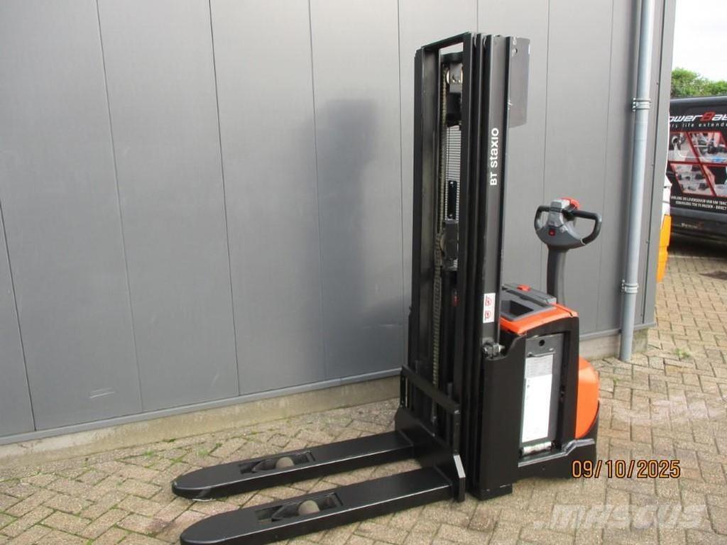 BT SWE140 Niedergabelstapler
