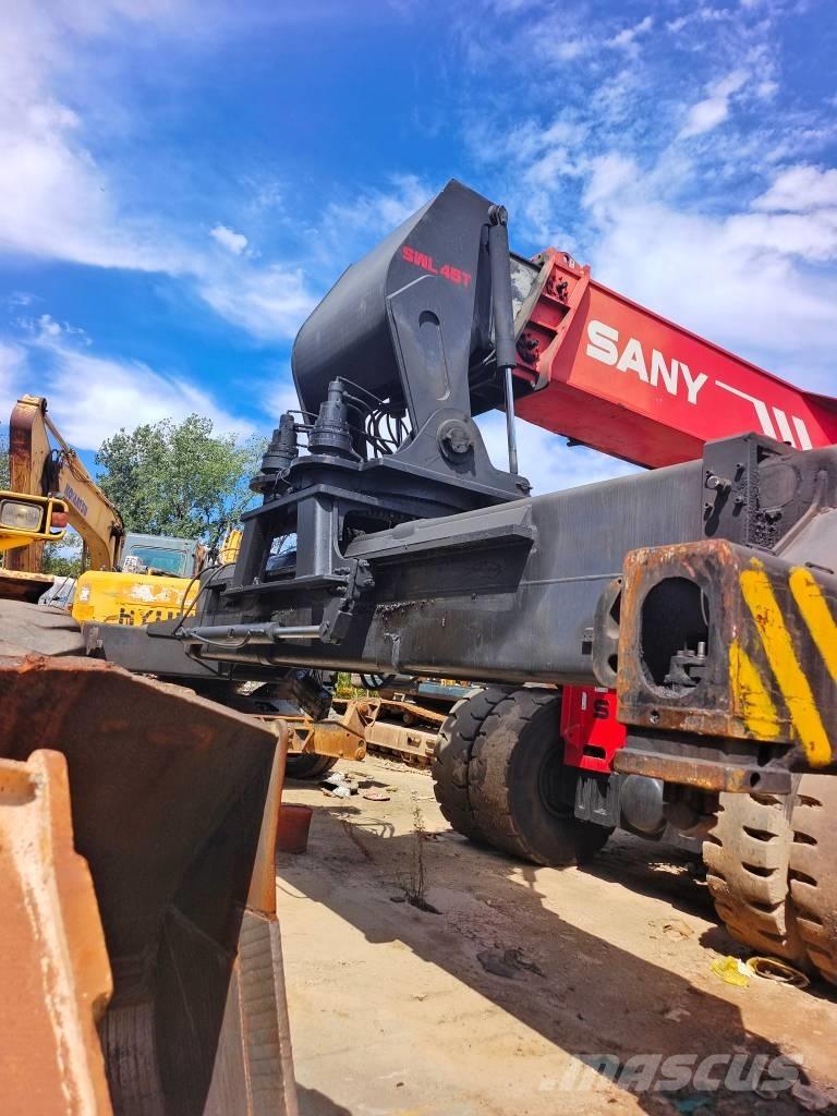 Sany SRSC 45 C30 Reach-Stacker