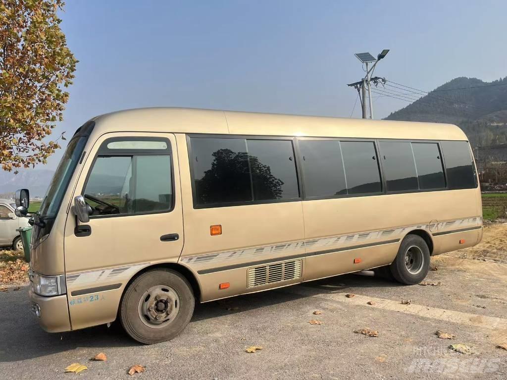 Toyota Coaster Überlandbusse
