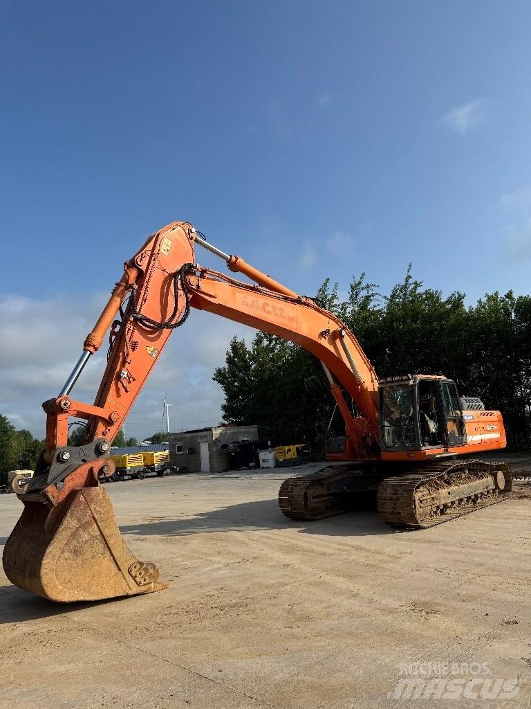 Doosan DX 420 LC Raupenbagger