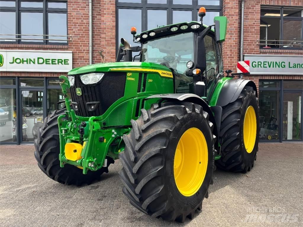 John Deere 6R250 Traktoren