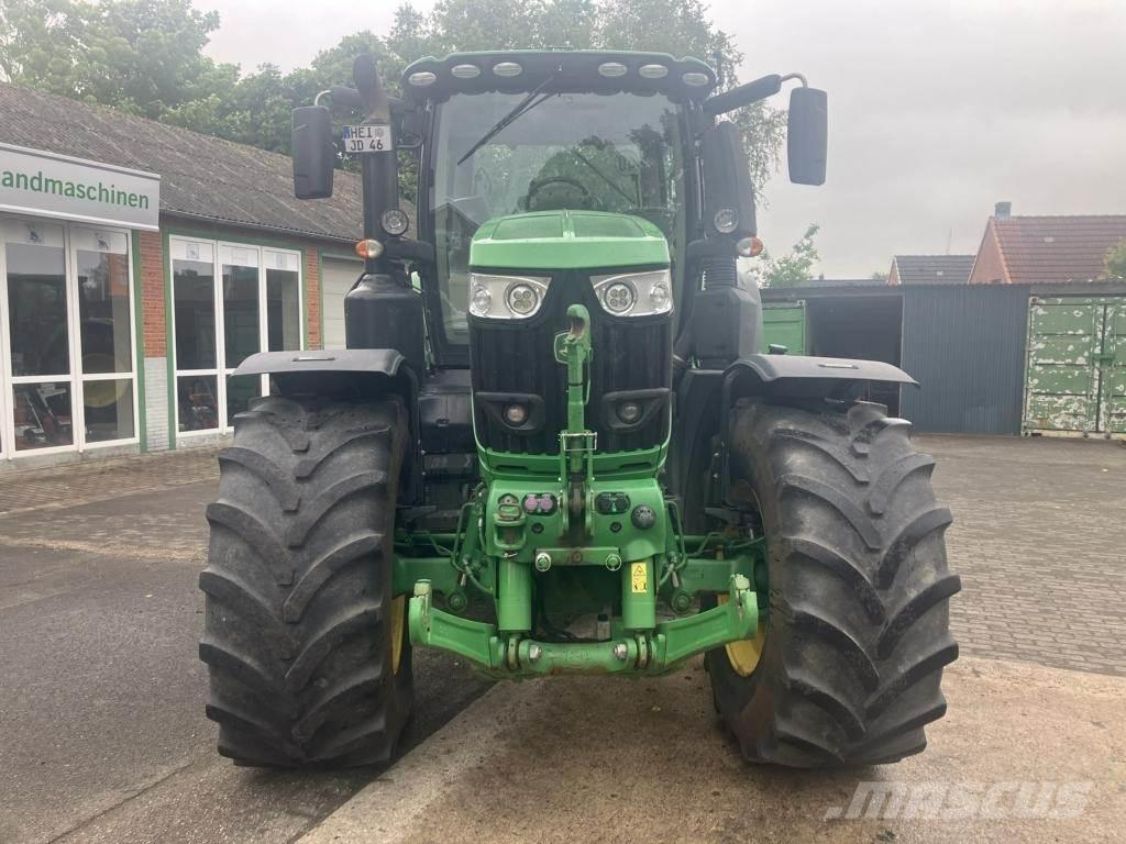 John Deere 6250R Traktoren