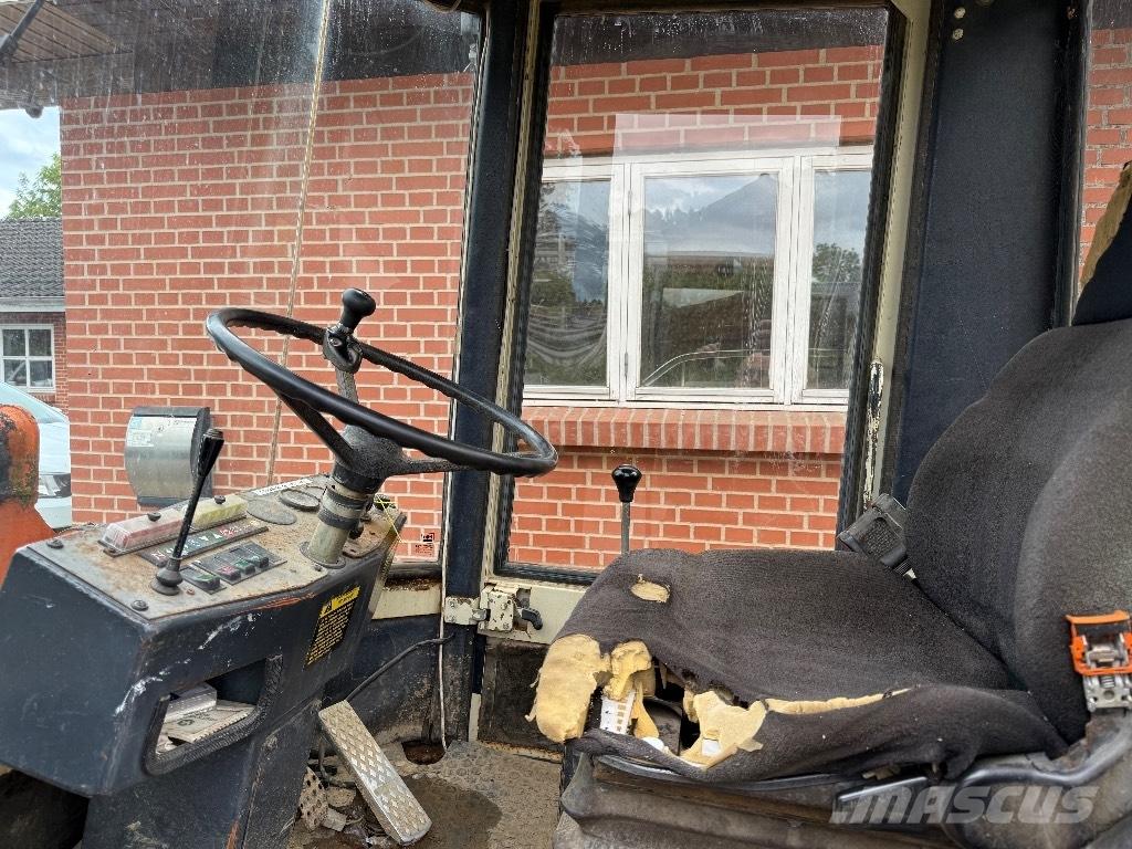 Schaeff SKL 821 Radlader