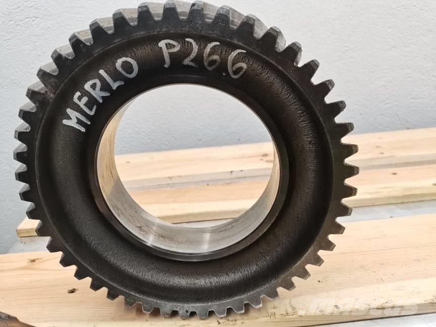 Merlo P 32.6 reducer Getriebe