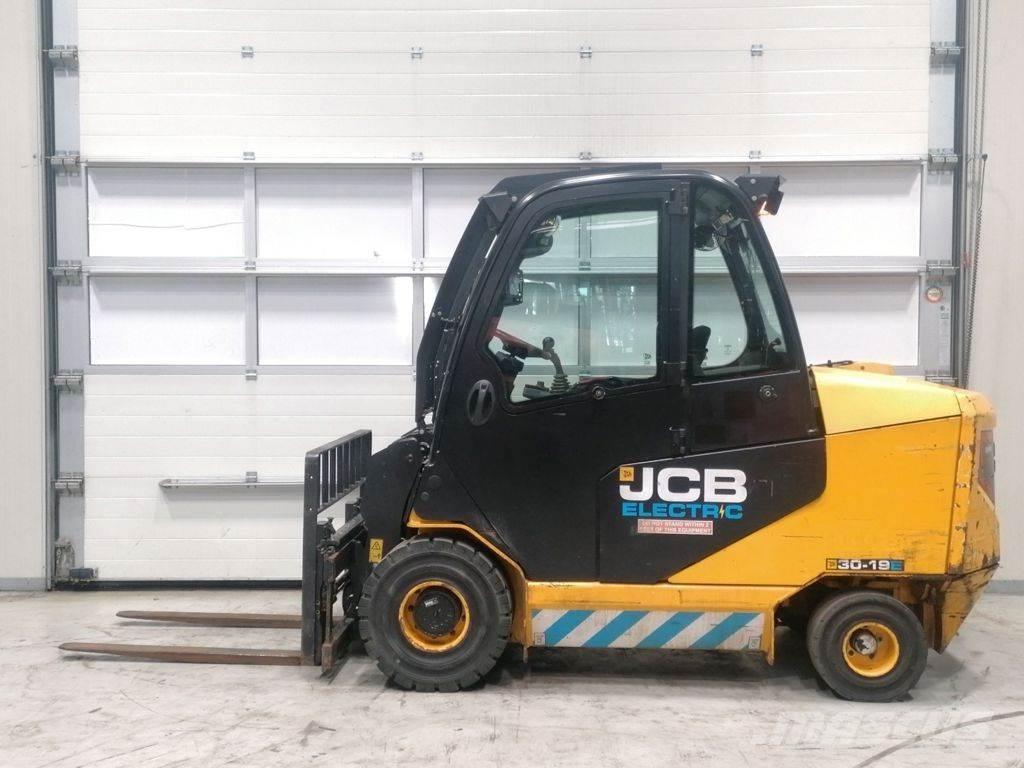 JCB TLT30-19E Teleskoplader