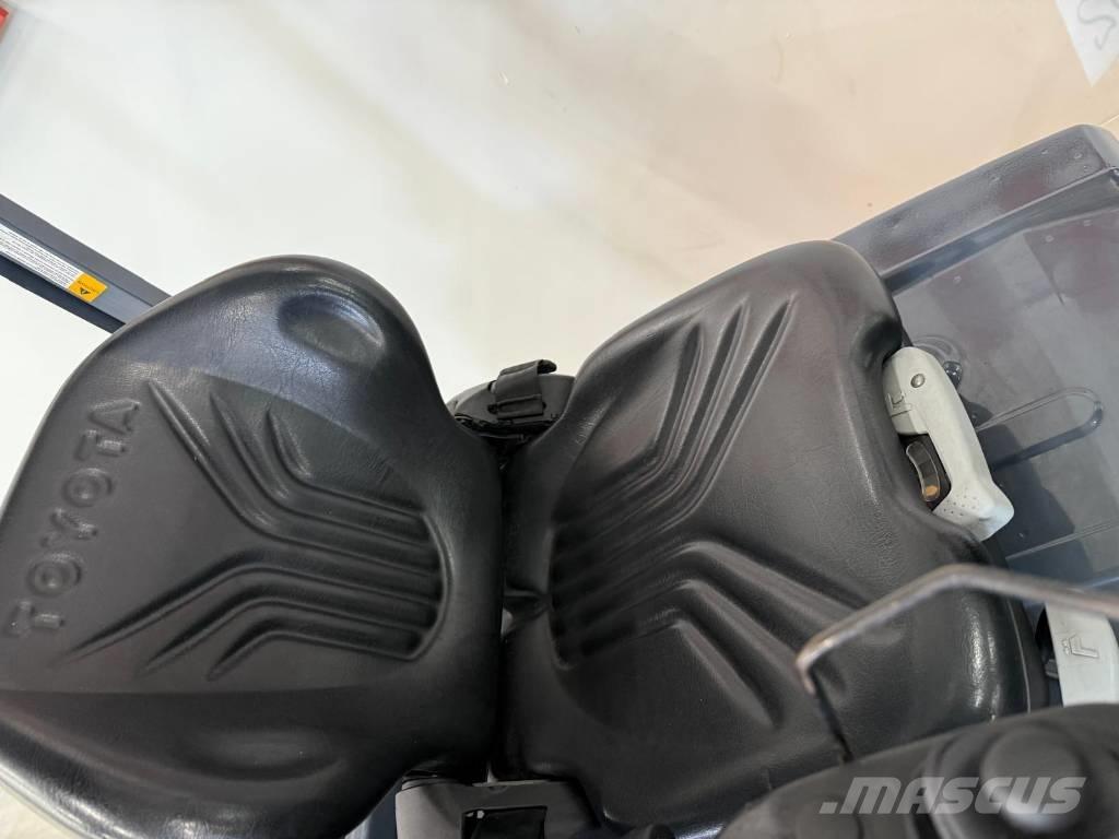 Toyota 11032 - 8FBM16T Elektrische heftrucks