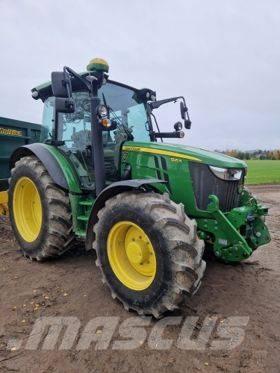 John Deere 5125R Traktoren