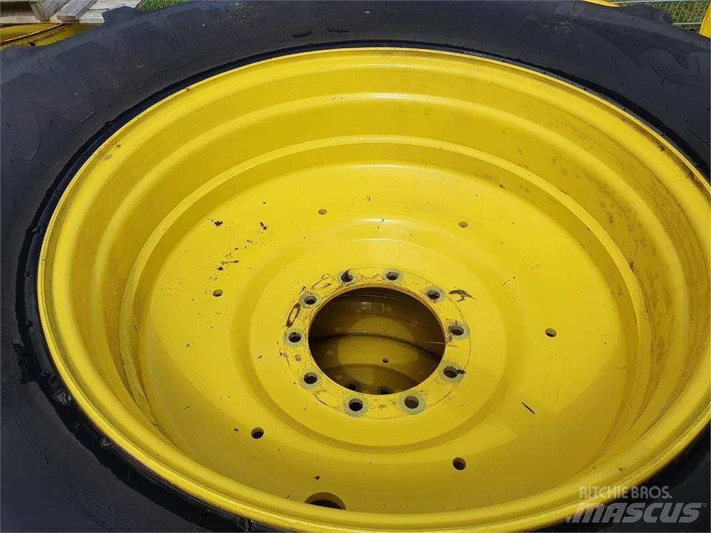 Mitas 650/85R38 x2 Reifen