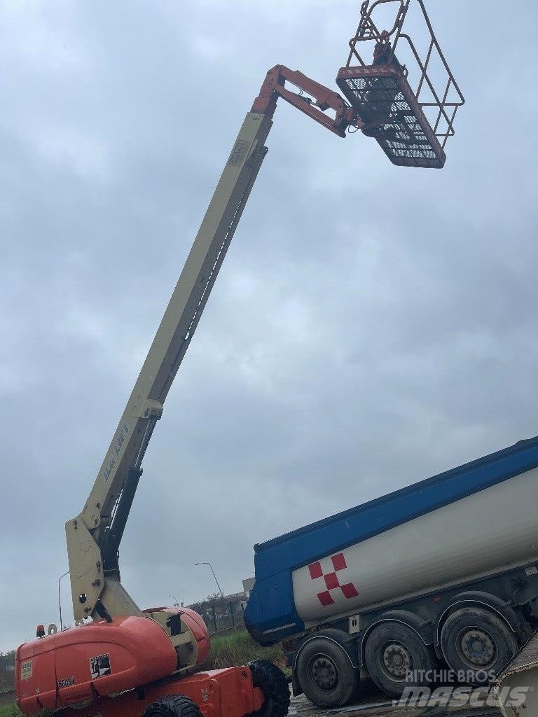 JLG 860 SJ Teleskopbühnen