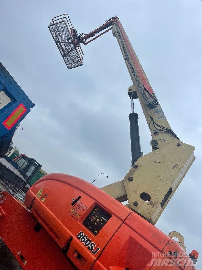 JLG 860 SJ Teleskopbühnen