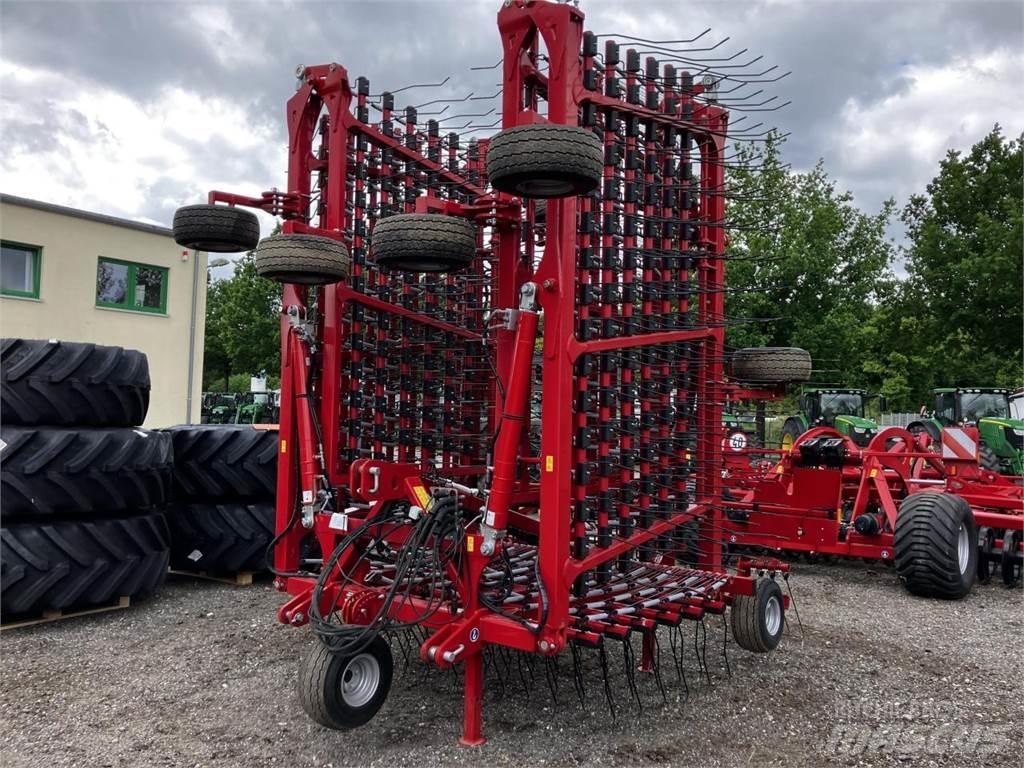 Horsch Cura 12 ST Sonstige Bodenbearbeitung
