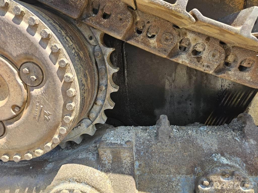 CAT D8L Bulldozer