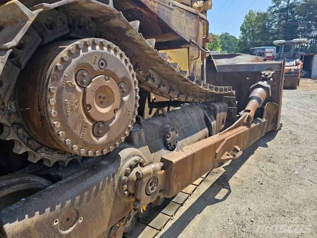 CAT D8L Bulldozer