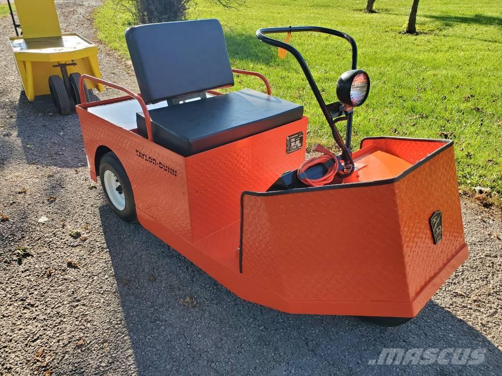 Taylor-Dunn SS536 Schlepper