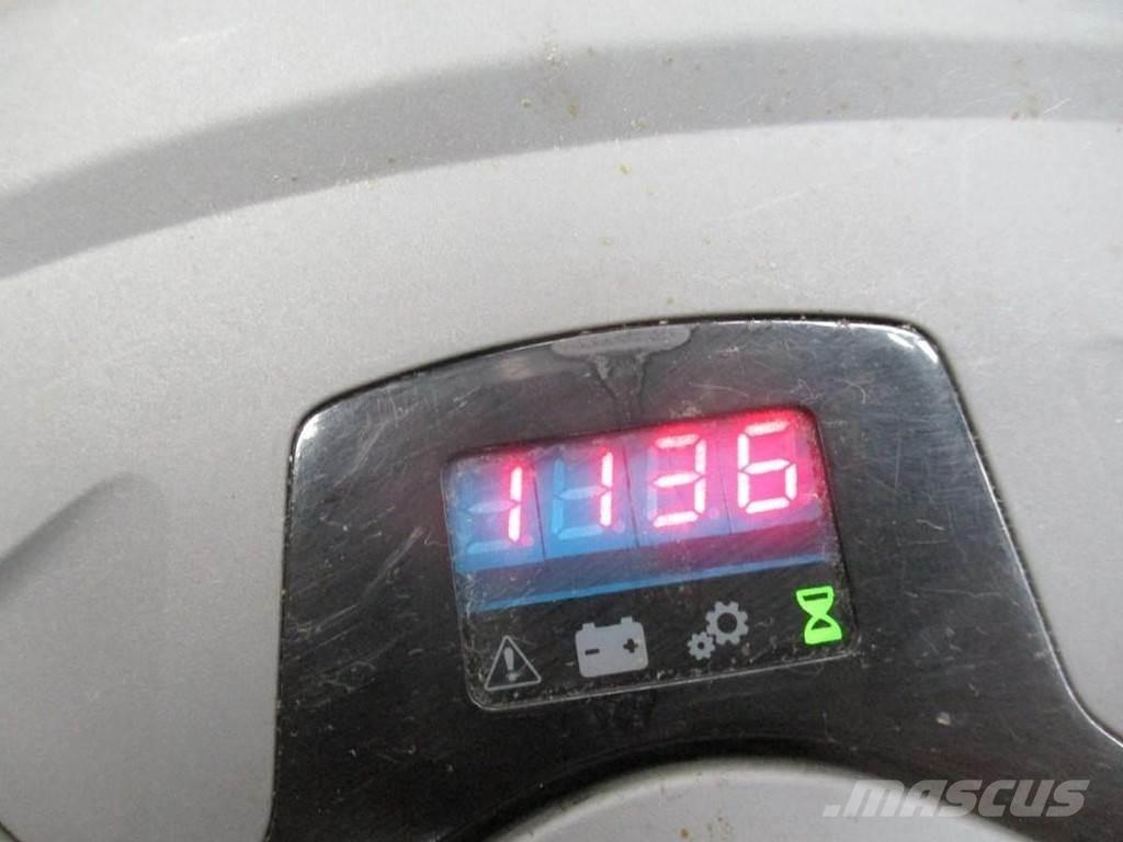 Toyota SWE 120 Deichselstapler