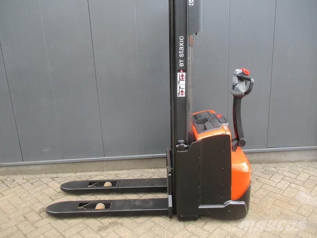 Toyota SWE 120 Deichselstapler