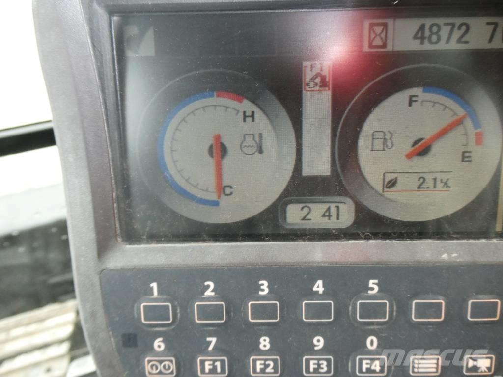 Hitachi ZX 135 US-3 Raupenbagger