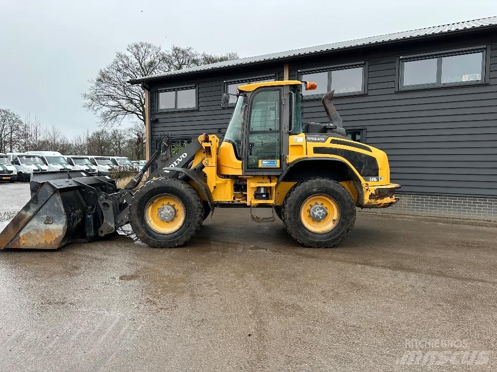 Volvo L45G Radlader