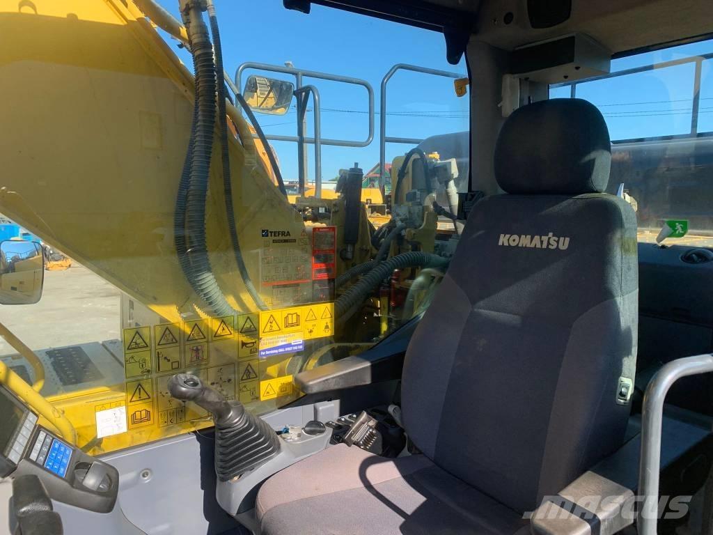 Komatsu HB 215 LC-3 Raupenbagger