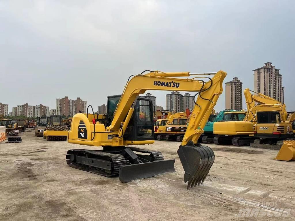 Komatsu PC70-8 Raupenbagger