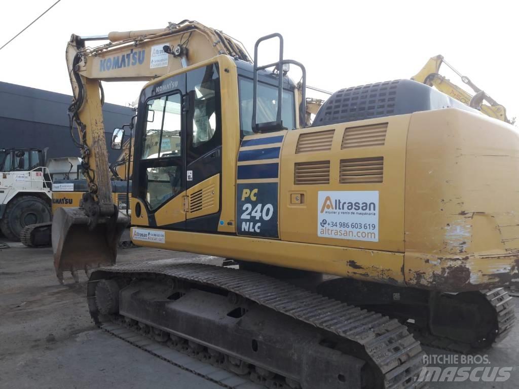 Komatsu PC240NLC-10 Raupenbagger