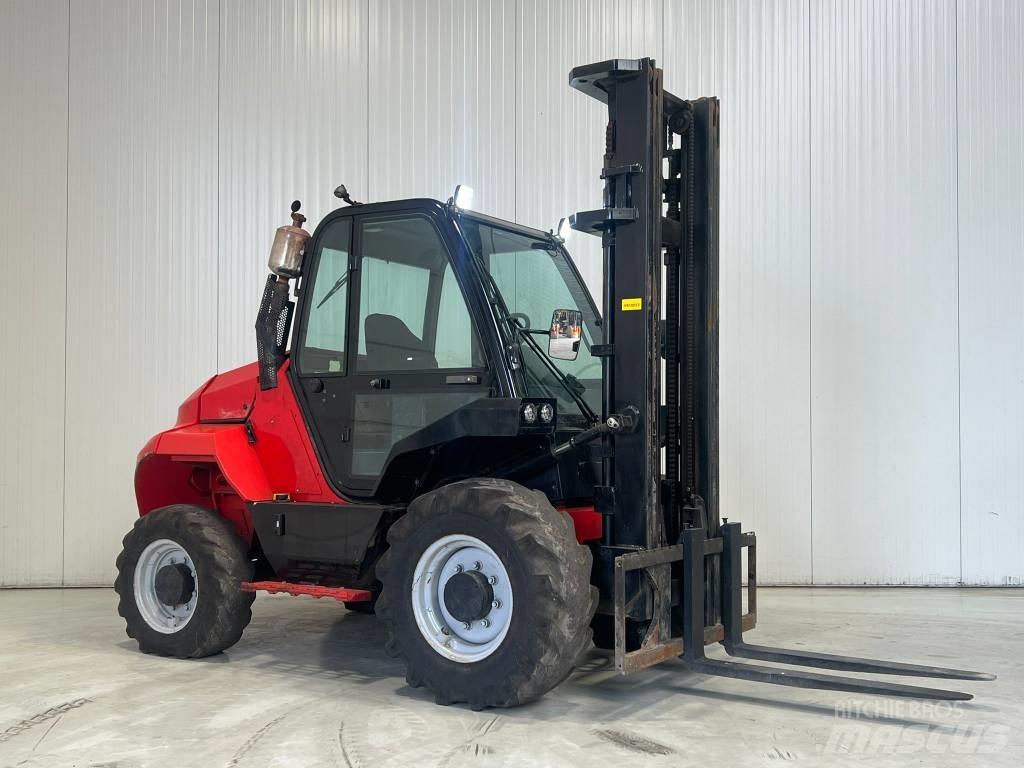Manitou M30-4 Geländestapler