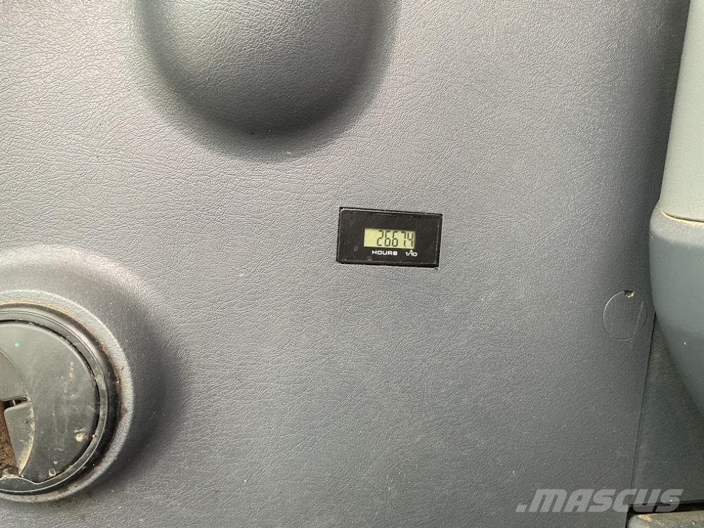 Hyundai HX145LCR Raupenbagger