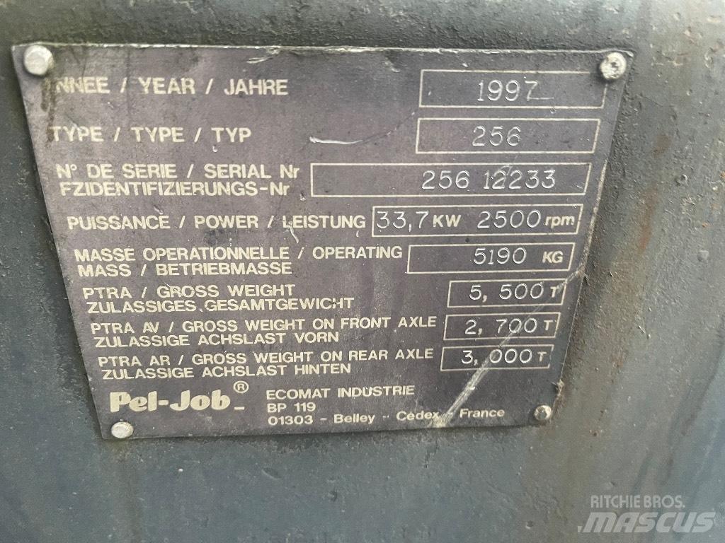  Peljop EW 256 Mobilbagger