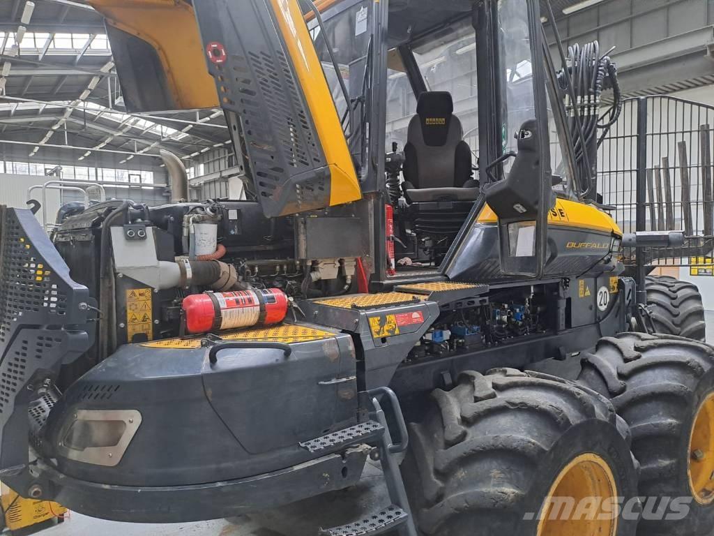 Ponsse Buffalo 8W Forwarder