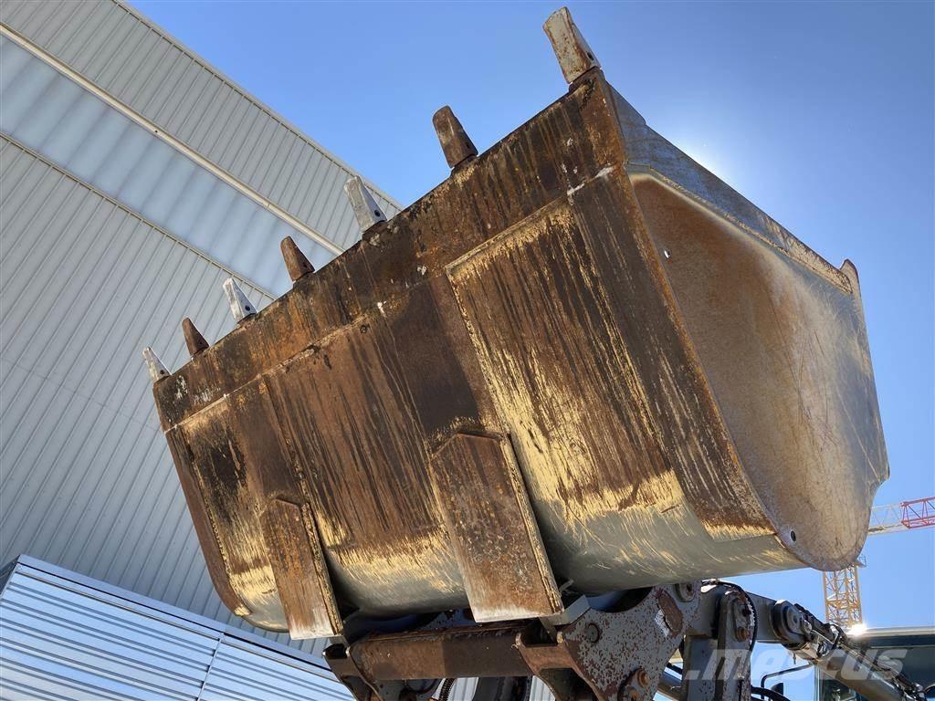 Liebherr L 546 Radlader