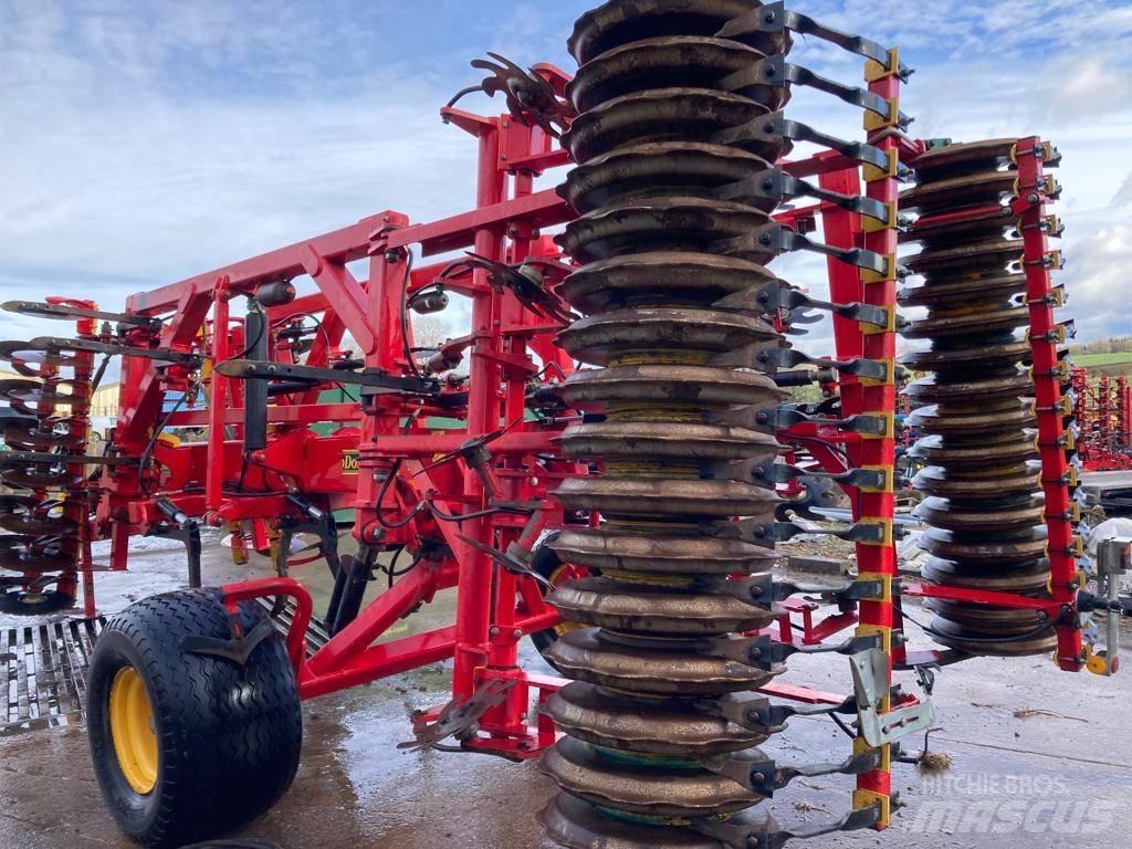 Väderstad Topdown400 Grubber