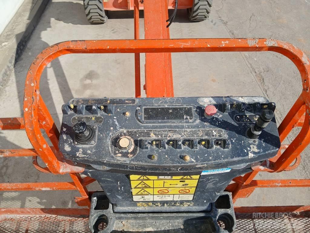 JLG 600 AJ Gelenkteleskoparbeitsbühnen