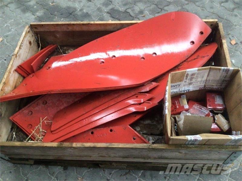  - - - 4 F. XMS950 ST Wendepflüge
