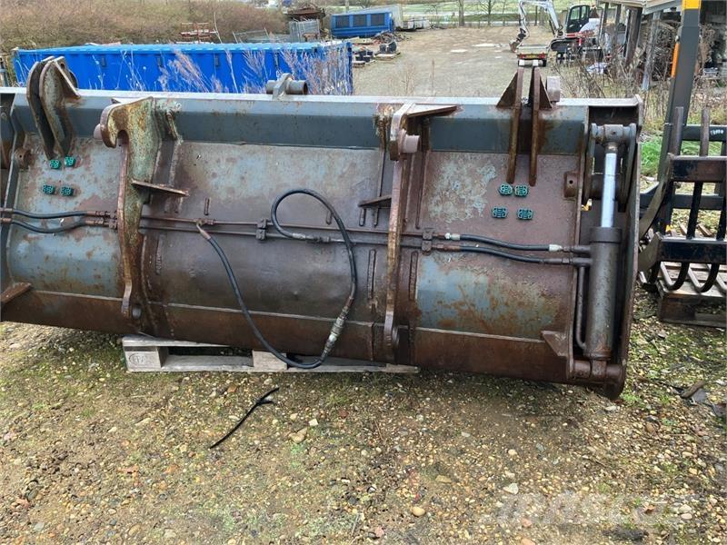  - - - 4ién skovl Schaufeln