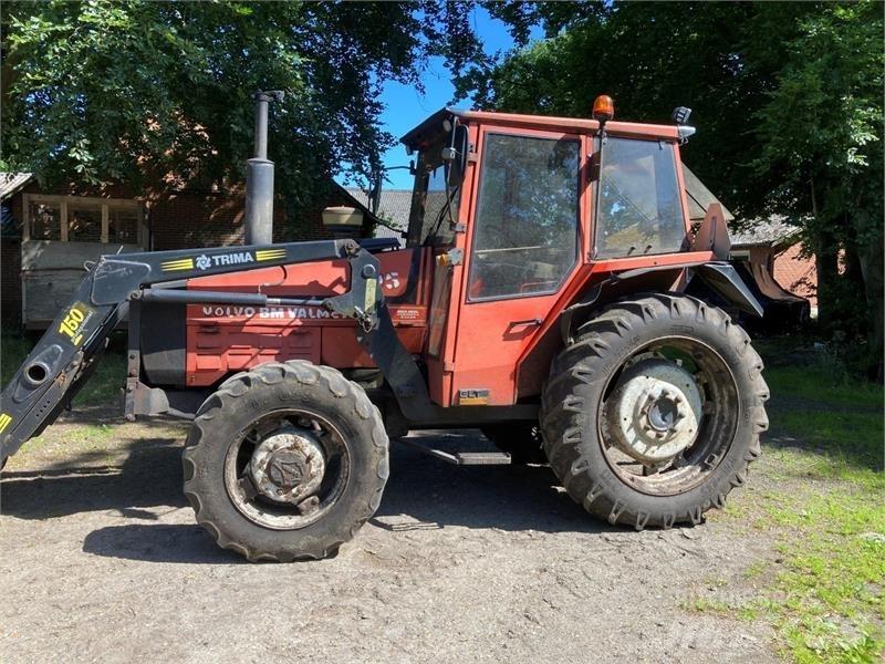 Valmet 705 4WD Traktoren