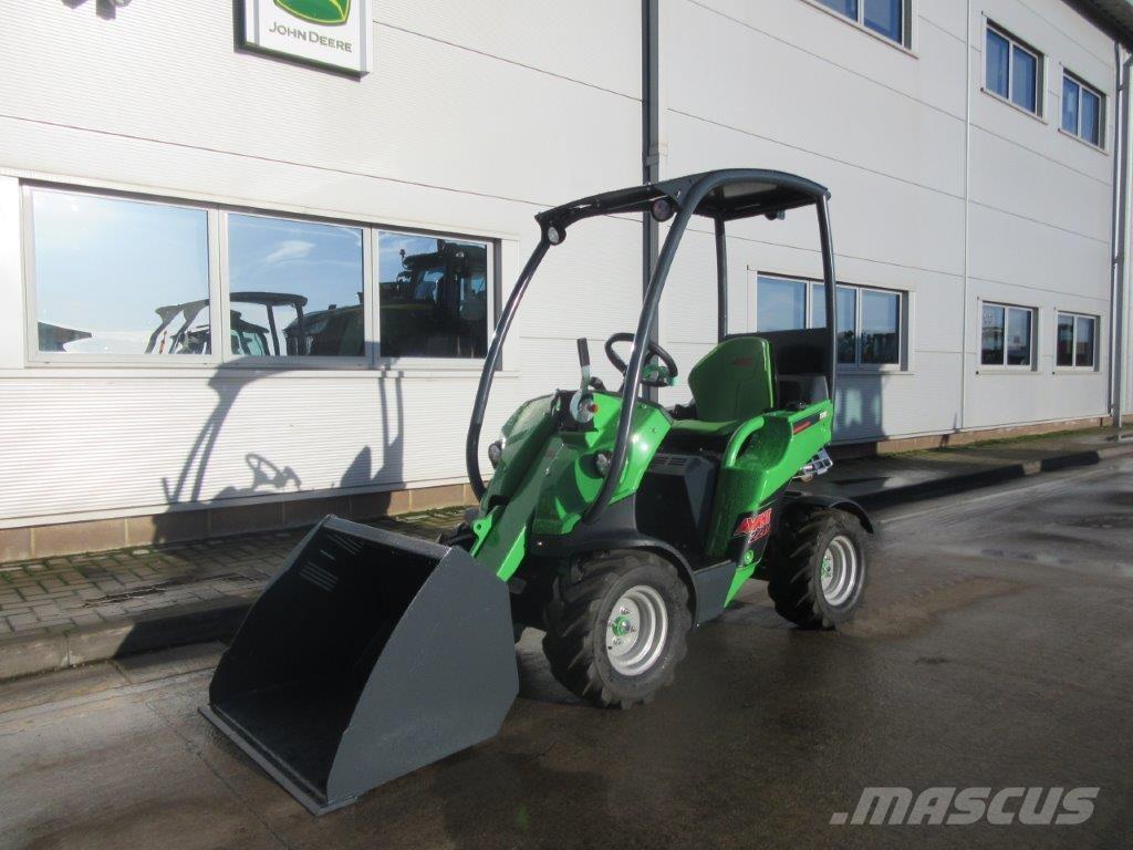 Avant 220 Teleskoplader