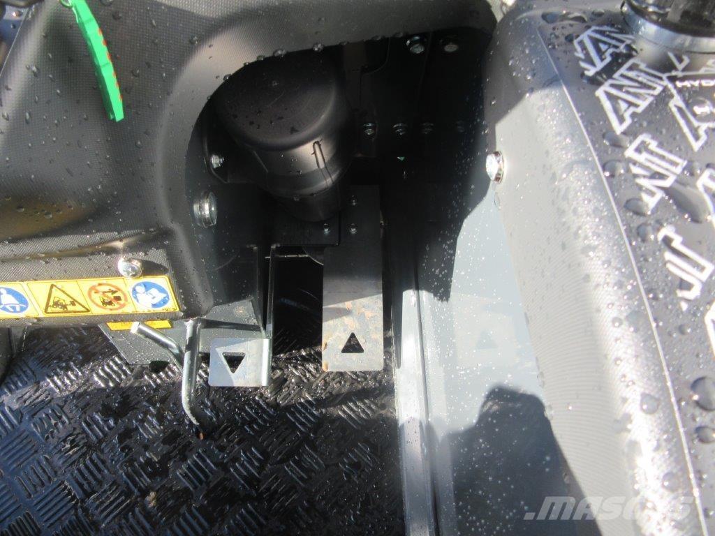 Avant 220 Teleskoplader