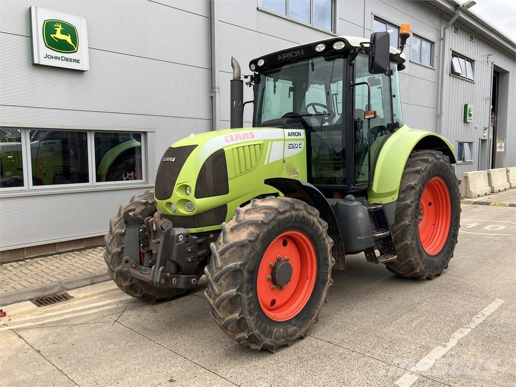 CLAAS Arion 620C Traktoren