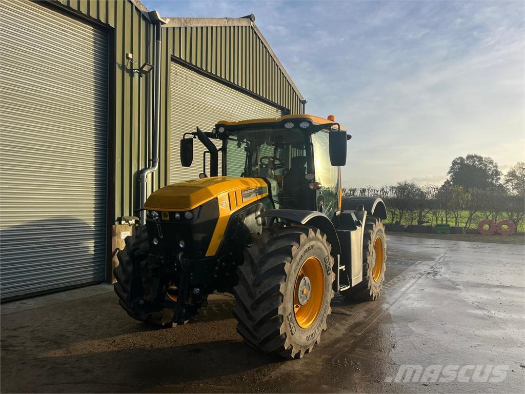JCB Fastrac 4220 Traktoren