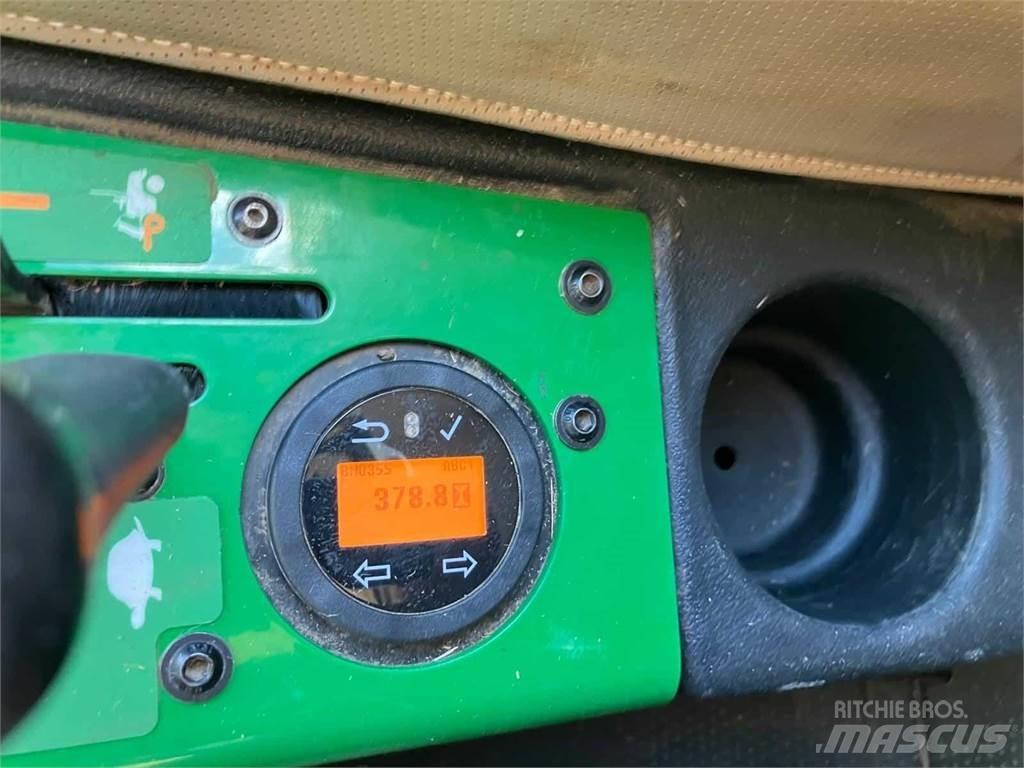 John Deere 1585 Reitermäher