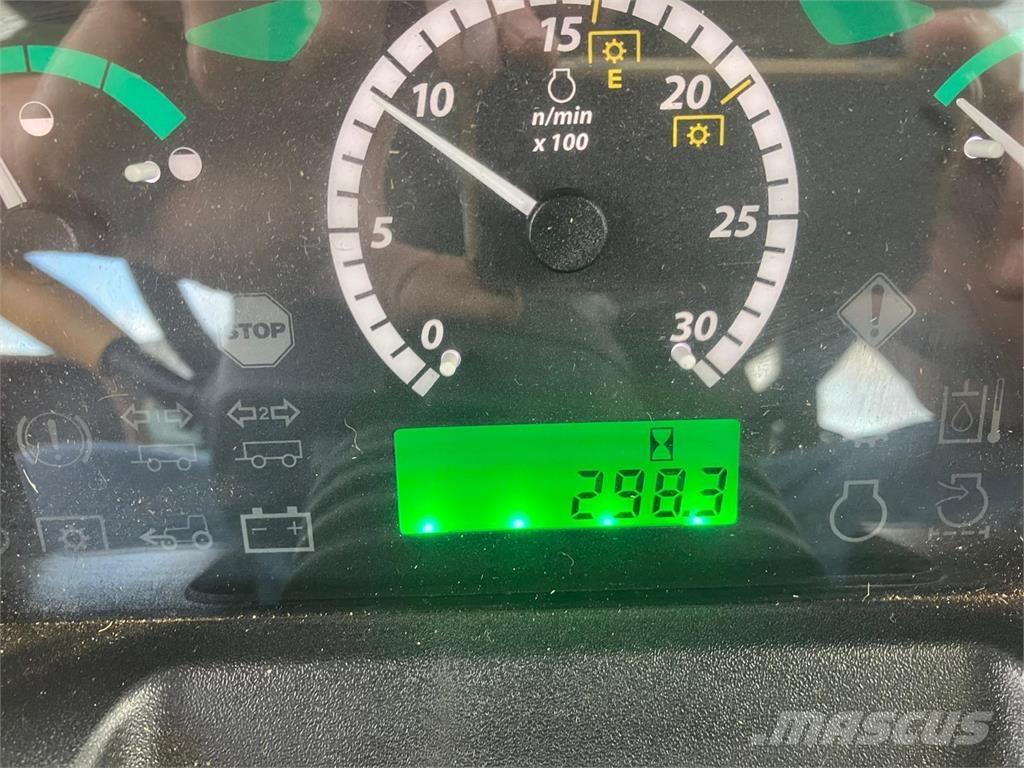 John Deere 5075E Traktoren