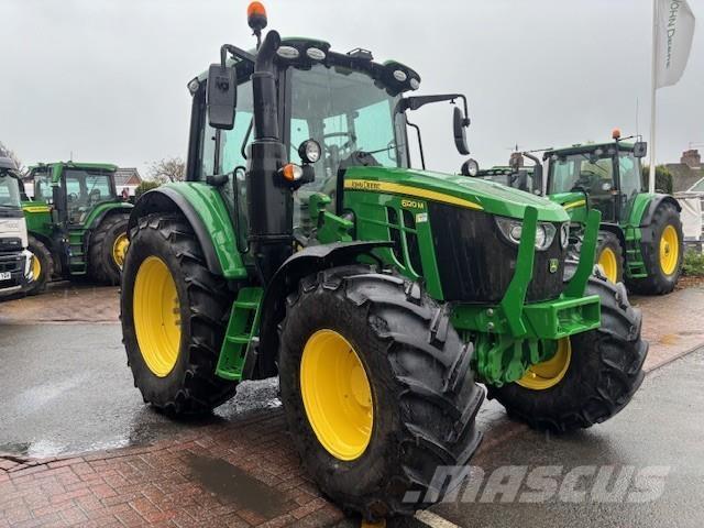 John Deere 6120M Traktoren