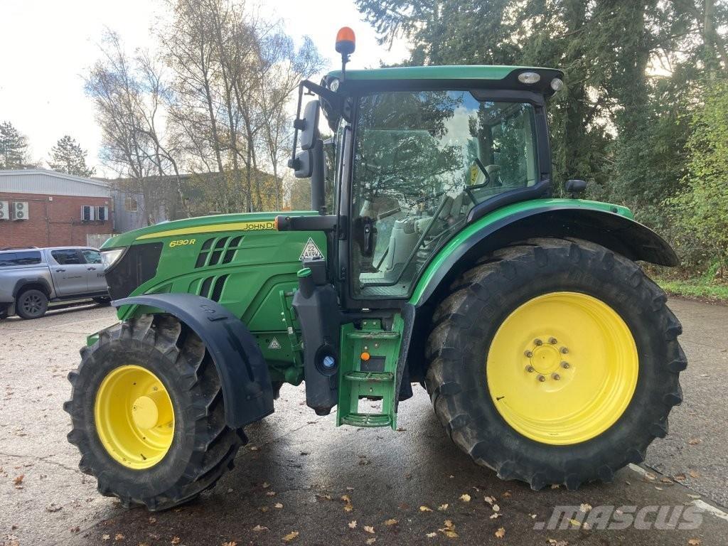 John Deere 6130R Traktoren