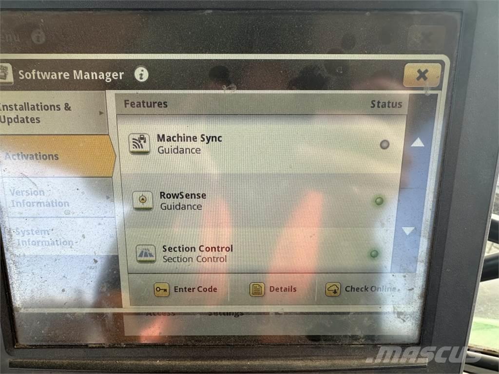 John Deere 6155R Traktoren
