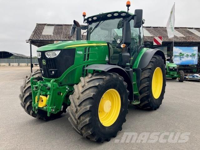 John Deere 6250R Traktoren