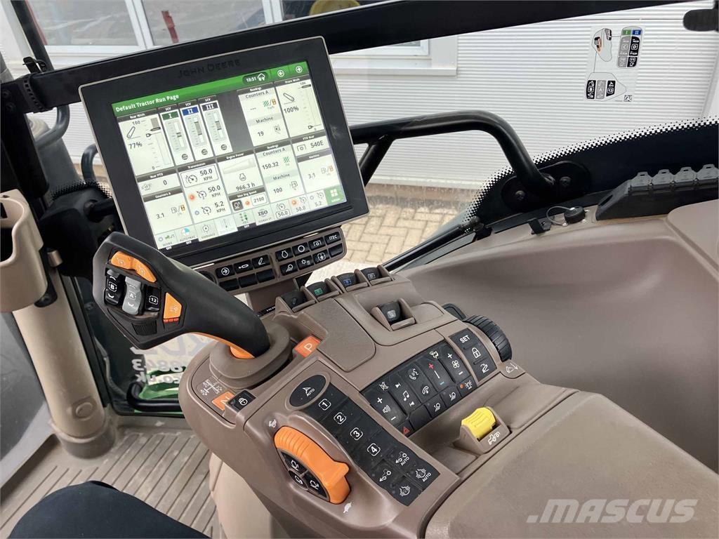 John Deere 6R 130 Traktoren