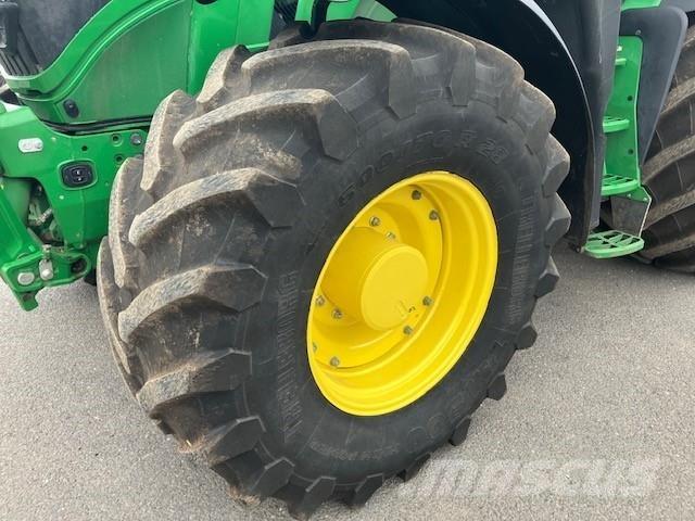 John Deere 6R 195 Traktoren