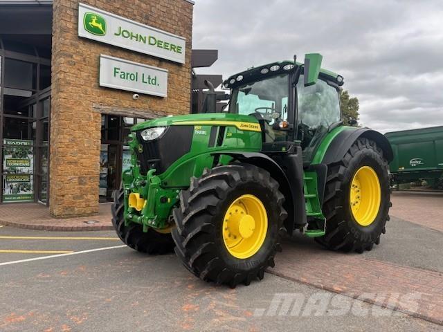 John Deere 6R 215 Traktoren