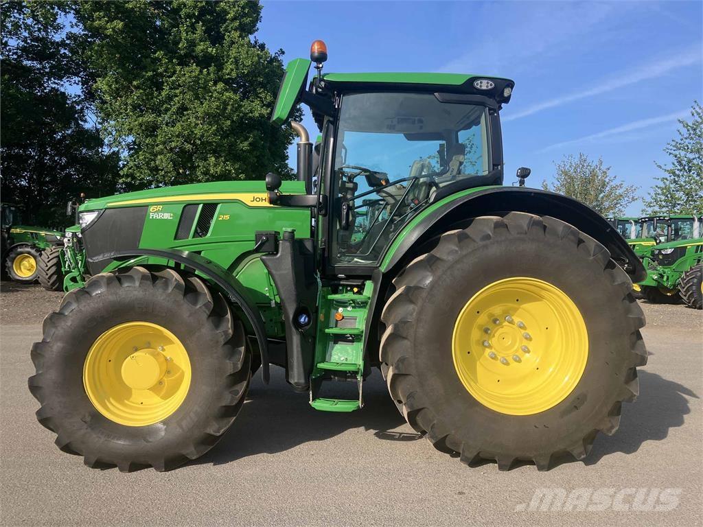John Deere 6R 215 Traktoren